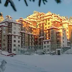 Complex Kamelia Apartahotel