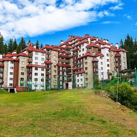 Complex Kamelia Παμπόροβο