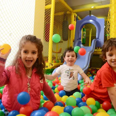 Apart-hotel Complex Kamelia
