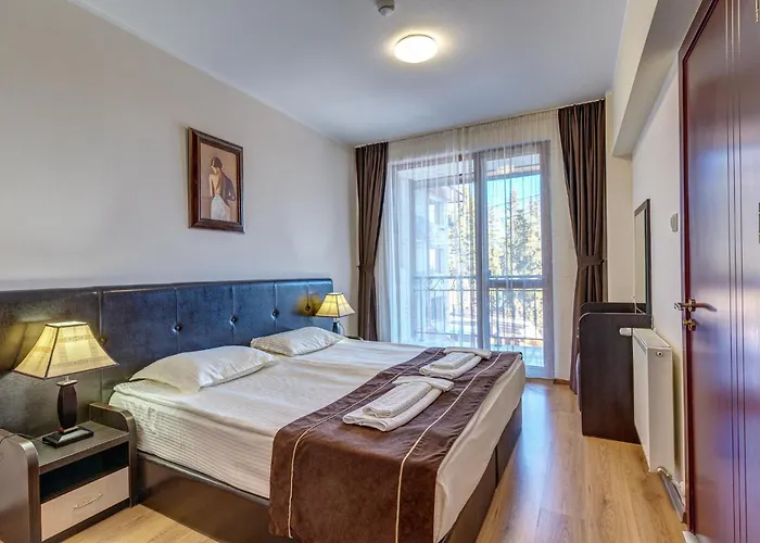 Complex Kamelia 아파트호텔